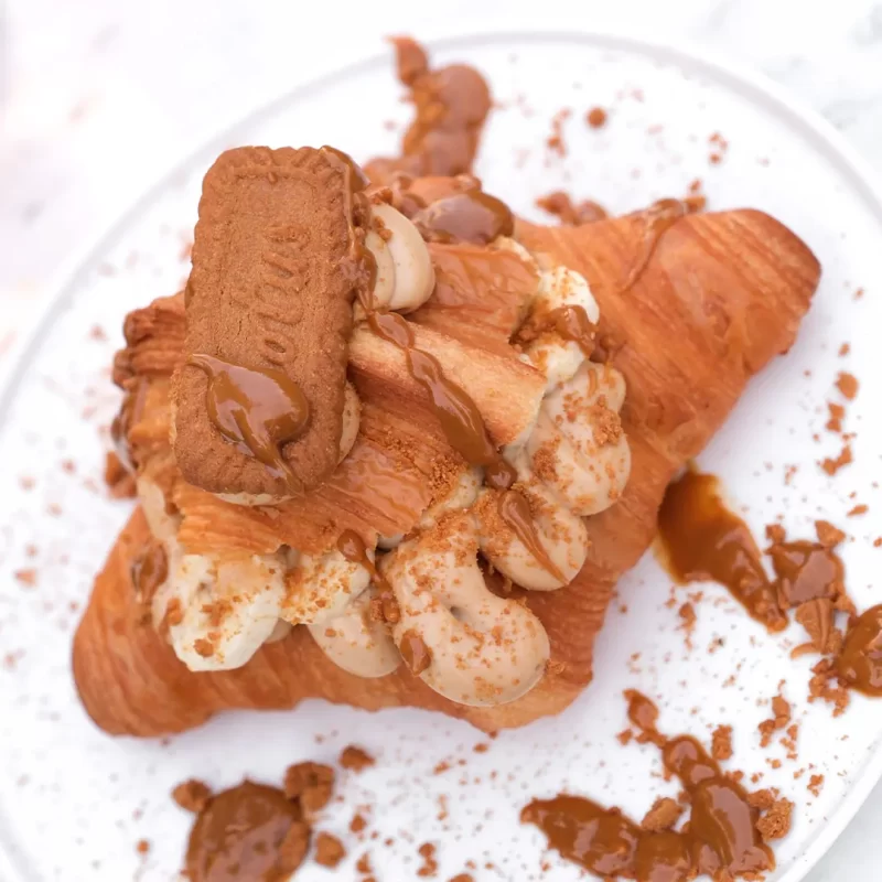 LOTUS CROISSANT